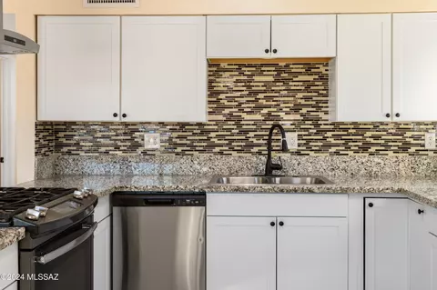 3020 E 19th St, Tucson, AZ 85716 photo 12