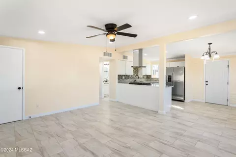 3020 E 19th St, Tucson, AZ 85716 photo 7