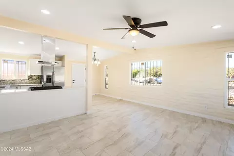 3020 E 19th St, Tucson, AZ 85716 photo 6