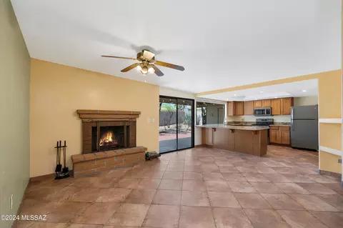8602 E Fairmount Pl, Tucson, AZ 85715