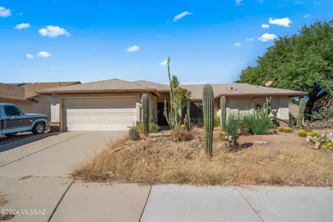 8661 N Star Grass Dr, Tucson, AZ 85742