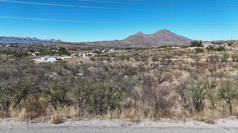 194 Camino San Xavier #16, Rio Rico, AZ 85648