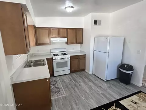 Kitchen - 702 E 37th St, Tucson, AZ 85713 photo 2 of 2