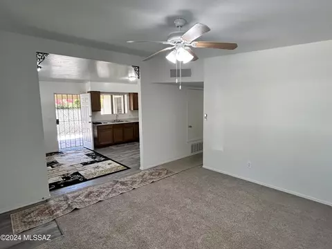 Living - 702 E 37th St, Tucson, AZ 85713 photo 1 of 4