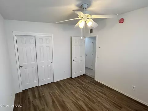 Bedroom - 702 E 37th St, Tucson, AZ 85713 photo 6 of 9