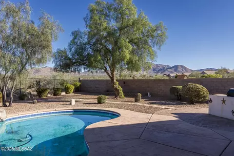 486 W Chatfield St, Vail, AZ 85641
