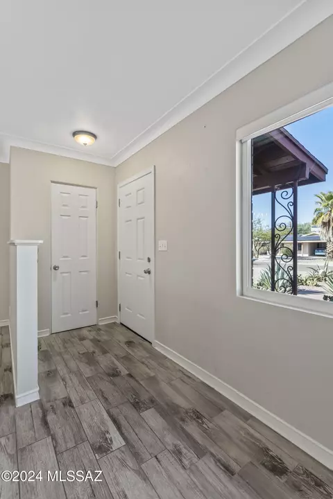 Entry Way - 822 E Copper St, Tucson, AZ 85719 photo 1 of 2