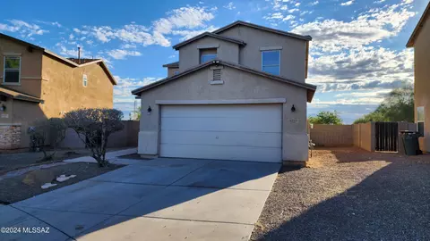 6715 S Parliament Dr, Tucson, AZ 85756