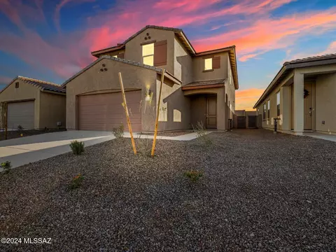 6975 W Star Garden Way, Tucson, AZ 85757