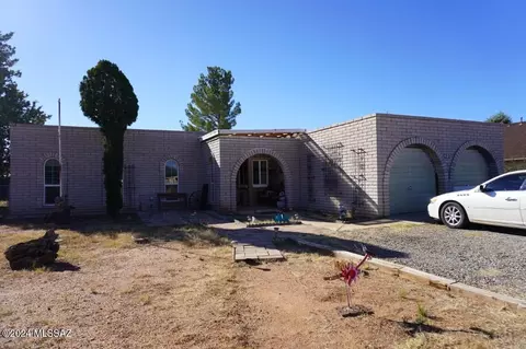 Exterior - 211 N Ford St, Pearce, AZ 85625 photo 3 of 4