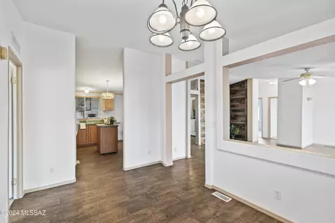 6061 E Thunder River Dr, Tucson, AZ 85756 photo 10