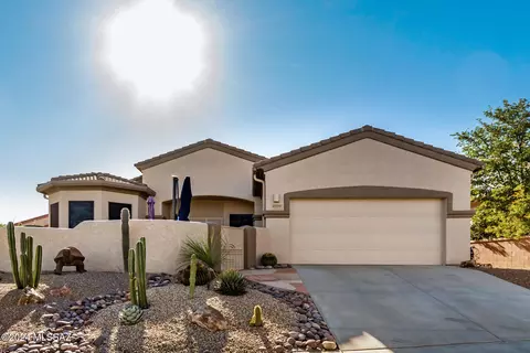 2335 W Calle Ceja, Green Valley, AZ 85622