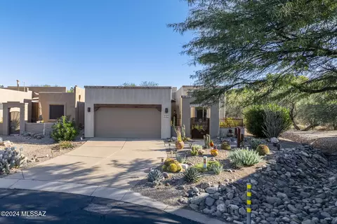 107 Sutter Pl, Tubac, AZ 85646