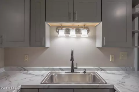 4190 W Coral Ln, Elfrida, AZ 85610 photo 8