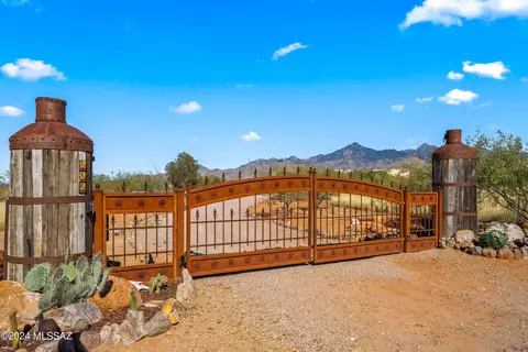 180 Camino Kennedy, Rio Rico, AZ 85648