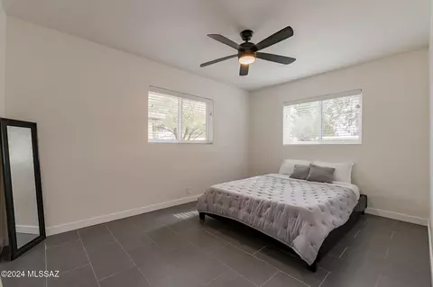 Bedroom - 5331 E 4th St, Tucson, AZ 85711 photo 1 of 8