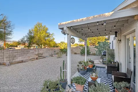 10137 E Rincon Shadows Dr, Tucson, AZ 85748 photo 31