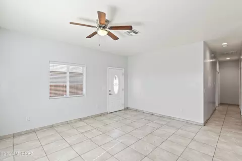 Living - 807 E 34th St, Tucson, AZ 85713 photo 4 of 5
