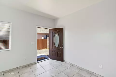 Entry Way - 807 E 34th St, Tucson, AZ 85713 photo 1 of 2