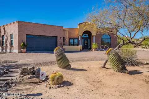 17330 S Camino Confianza, Sahuarita, AZ 85629