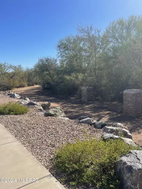 7464 E Fair Meadows Loop, Tucson, AZ 85756 photo 40
