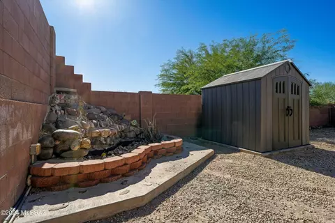 7464 E Fair Meadows Loop, Tucson, AZ 85756 photo 35