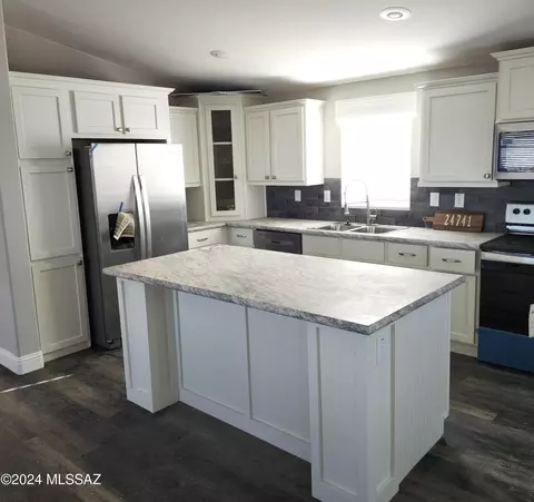 24741 E Ravens Ridge Pl, Benson, AZ 85602 photo 5
