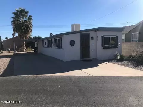 5667 W Rocking Circle St, Tucson, AZ 85713