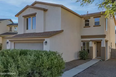 2058 S Mcconnell Dr, Tucson, AZ 85710