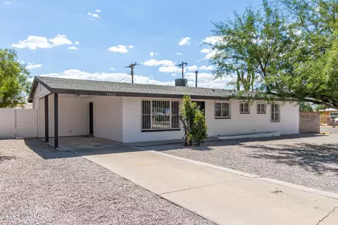 5902 E 27th St, Tucson, AZ 85711