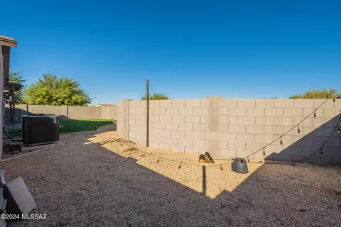Exterior - 10099 E Sunset Meadow Pl, Tucson, AZ 85747 photo 10 of 10