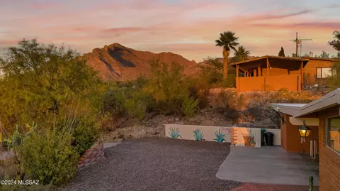 Exterior - 140 E Cambridge Dr, Tucson, AZ 85704 photo 10 of 10
