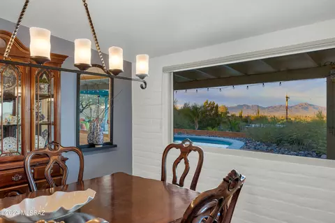 Dining - 140 E Cambridge Dr, Tucson, AZ 85704 photo 5 of 5