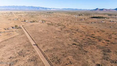 1 16 Acres Mockingbird Rd #20, Pearce, AZ 85625 photo 11