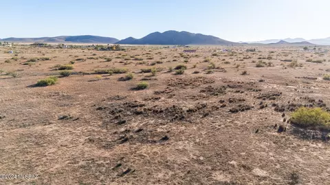 1 16 Acres Mockingbird Rd #20, Pearce, AZ 85625 photo 12
