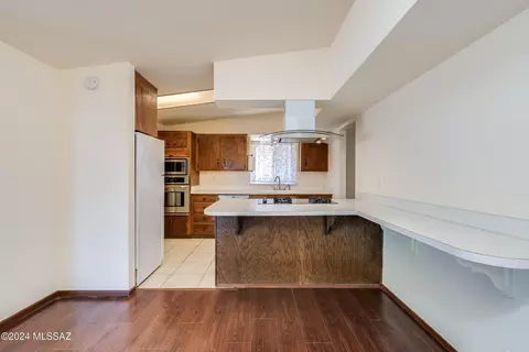 Kitchen - 7442 E Montecito Dr, Tucson, AZ 85710 photo 7 of 7