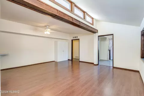Living - 7442 E Montecito Dr, Tucson, AZ 85710 photo 2 of 10