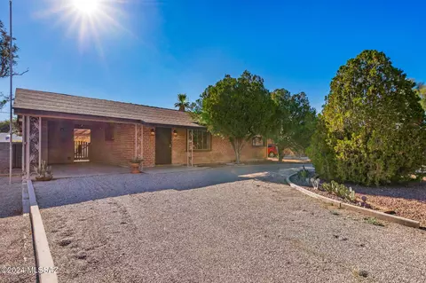 4334 E Cooper Cir, Tucson, AZ 85711