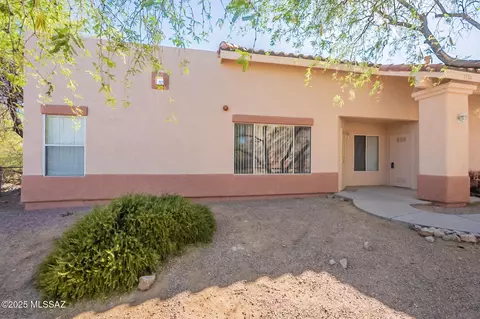 1554 N Paseo La Tinaja, Green Valley, AZ 85614
