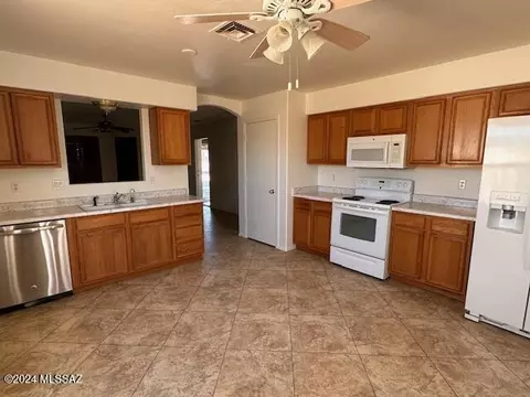 533 W 5th Ave, Apache Junction, AZ 85120 photo 10