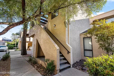 7610 E Callisto Cir #46, Tucson, AZ 85715