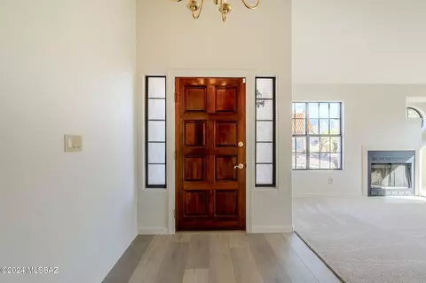 10925 N Saint Georges Loop, Oro Valley, AZ 85737