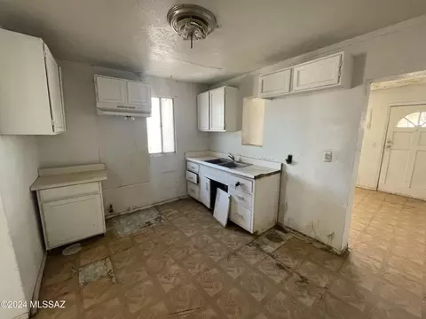 1214 E 26th St, Tucson, AZ 85713 photo 6