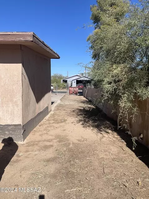 1214 E 26th St, Tucson, AZ 85713 photo 16