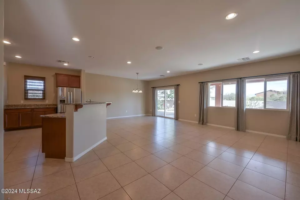 Living - 743 S Harry P Stagg Dr, Vail, AZ 85641 photo 6 of 7