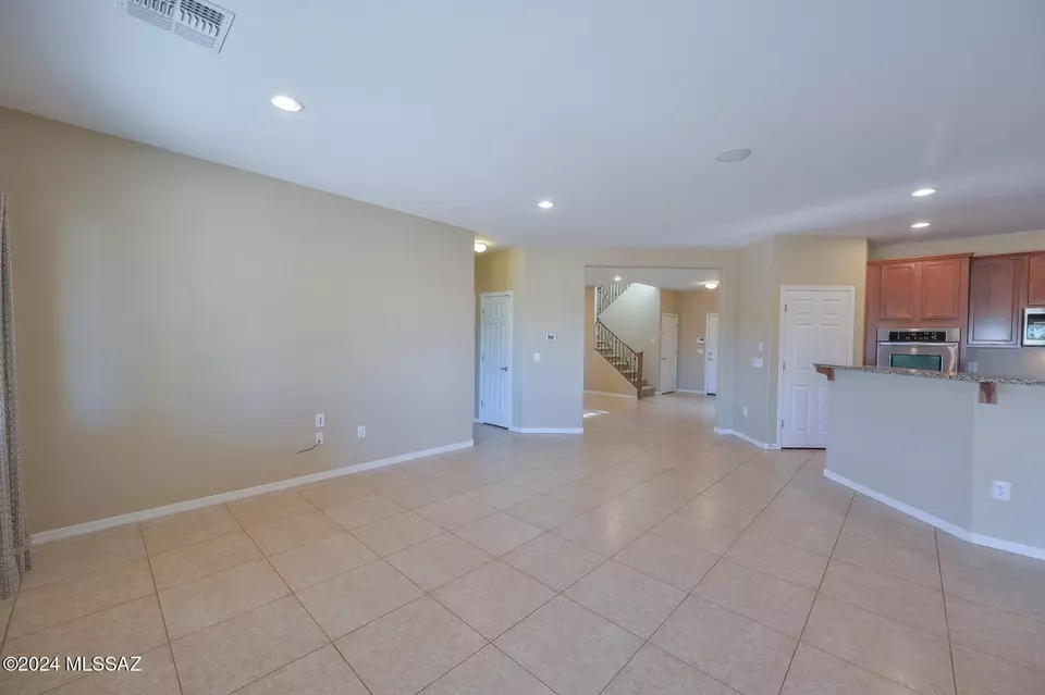 Living - 743 S Harry P Stagg Dr, Vail, AZ 85641 photo 4 of 7