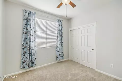 Bedroom - 11303 E Squash Blossom Loop, Tucson, AZ 85747 photo 5 of 8