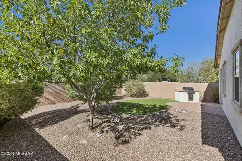 Exterior - 11303 E Squash Blossom Loop, Tucson, AZ 85747 photo 7 of 7