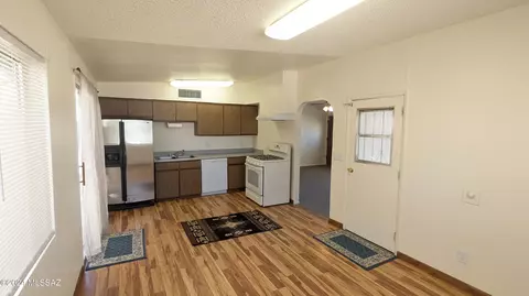 304 E 7th St, Benson, AZ 85602 photo 4
