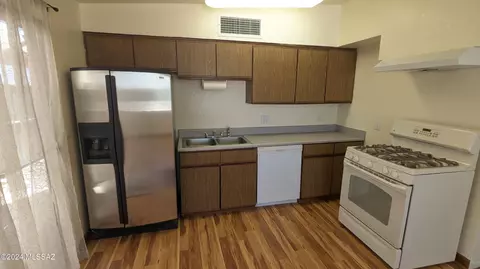 304 E 7th St, Benson, AZ 85602 photo 5
